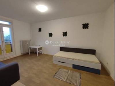 Eladó lakás Pécs