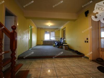 Eladó családi ház Soltvadkert