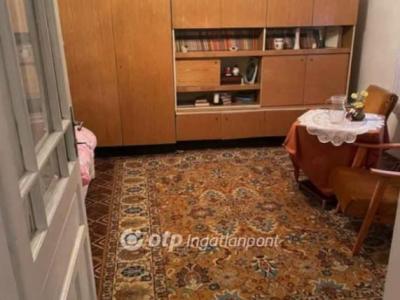Eladó családi ház Szomolya