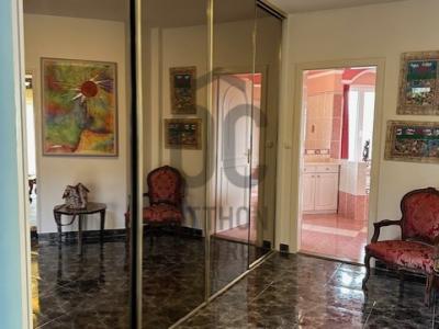 Eladó családi ház Budapest