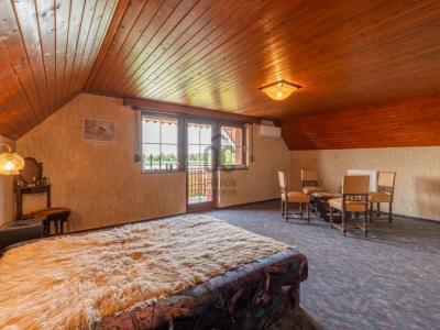 Eladó családi ház Áporka