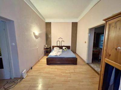 Eladó családi ház Budapest