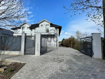 Eladó ikerház Budapest