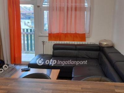 Eladó lakás Szeged