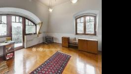 Eladó családi ház Budapest