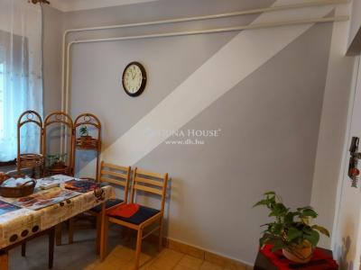 Eladó családi ház Budapest