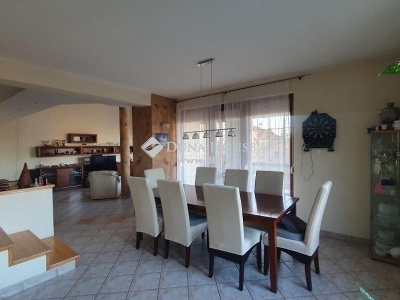 Eladó családi ház Budapest