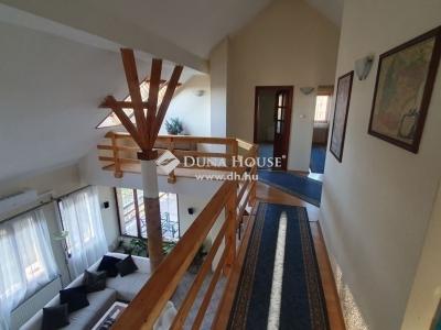 Eladó családi ház Budapest