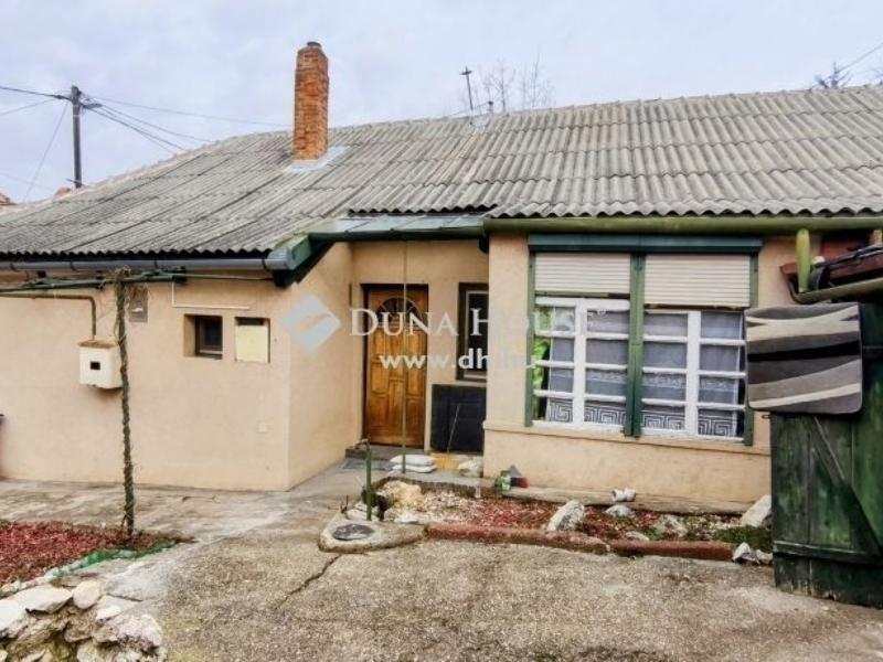 Eladó családi ház Pécs