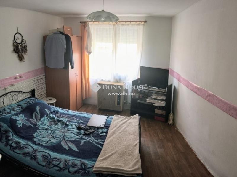 Eladó családi ház Pécs