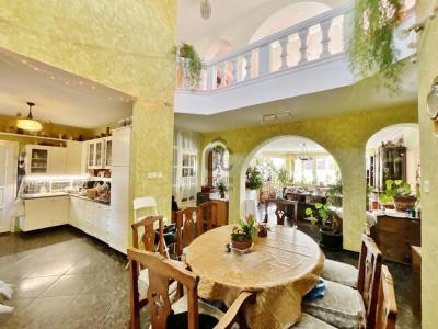 Eladó családi ház Budapest