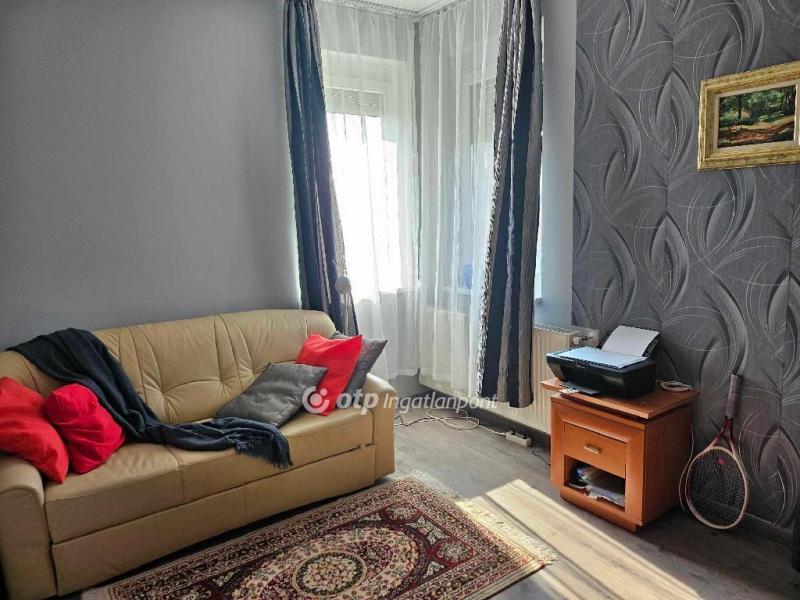 Eladó családi ház Gyenesdiás