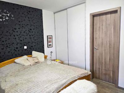 Eladó családi ház Gyenesdiás