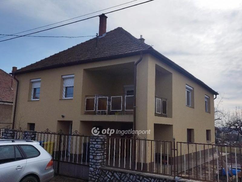Eladó családi ház Mezőkeresztes