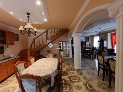 Eladó családi ház Szeged