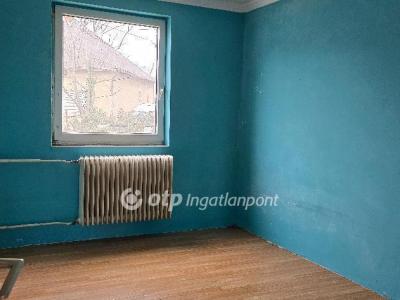 Eladó családi ház Püspökladány