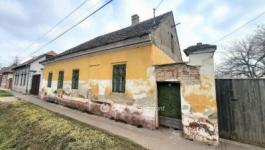 Eladó családi ház Nagykőrös