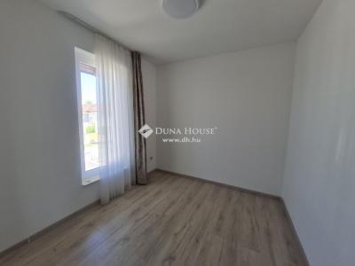 Eladó családi ház - 8600 Siófok
