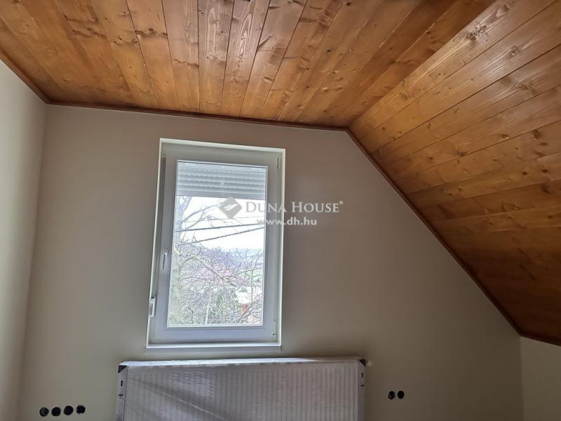 Eladó családi ház Tamási