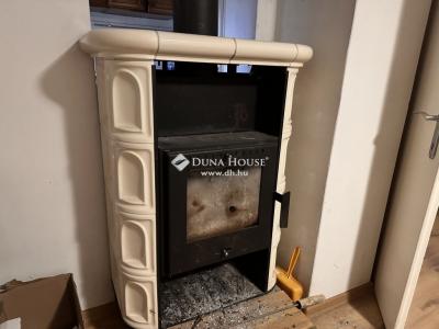 Eladó családi ház Tamási