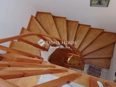 Eladó családi ház Szentendre