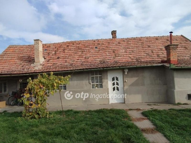 Eladó családi ház Jánoshida