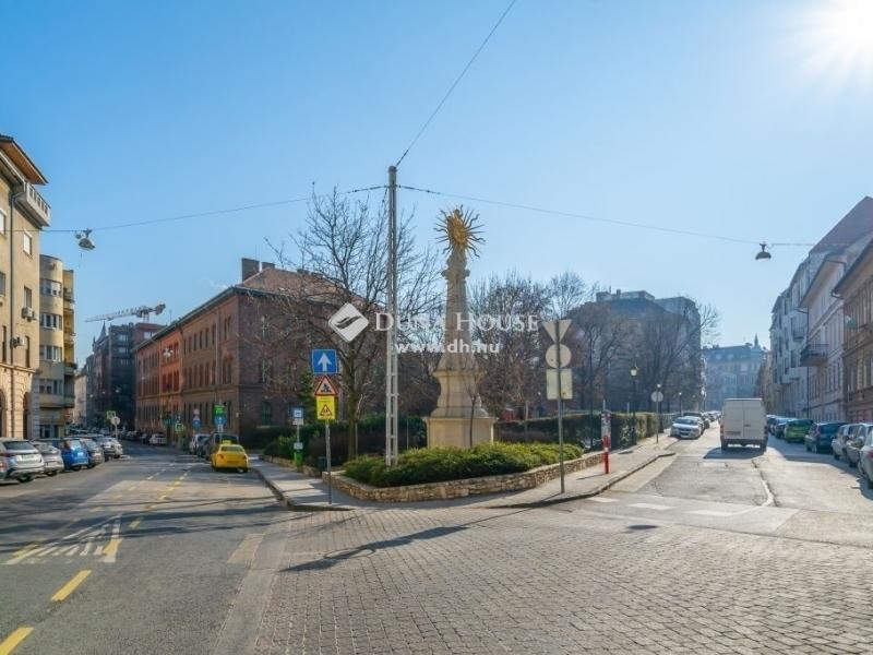 Eladó utcai bejáratú üzlethelység Budapest