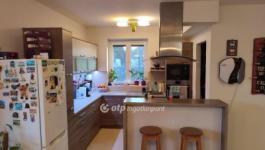 Eladó ikerház Győr