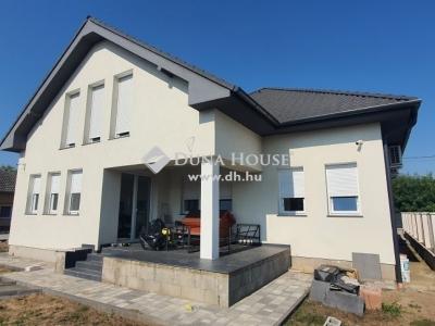 Eladó családi ház Csévharaszt