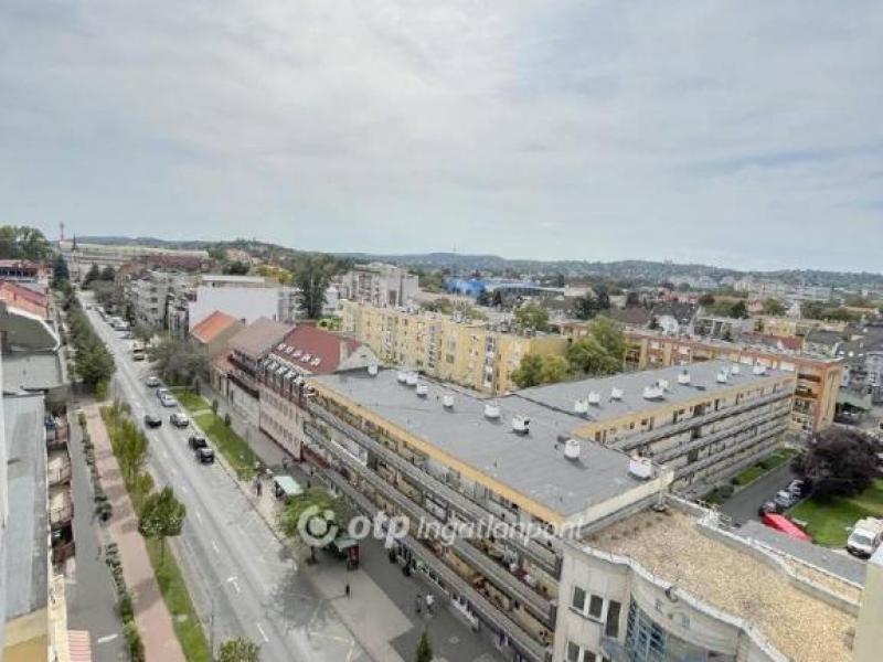 Eladó lakás Zalaegerszeg