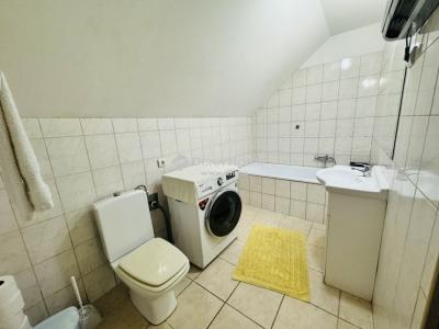 Eladó családi ház Ecser