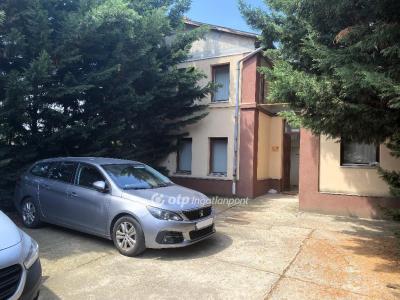 Eladó családi ház - 3529 Miskolc, Farkas Jenő utca