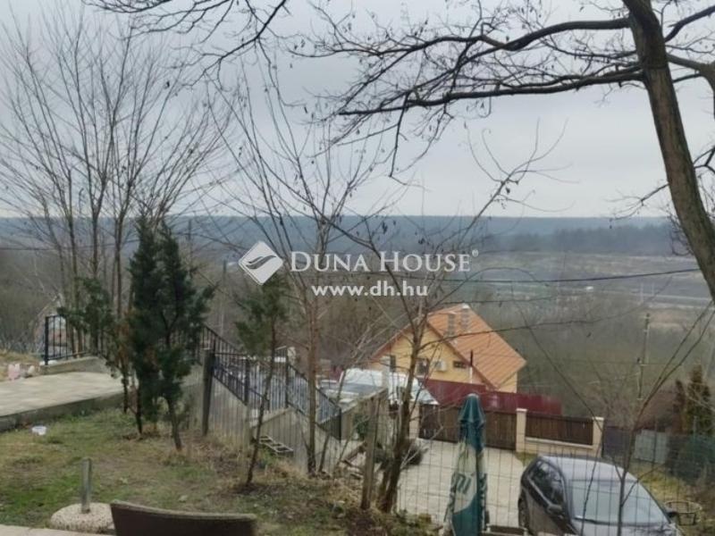 Eladó családi ház Isaszeg