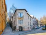 Eladó üzlethelység udvarban Budapest