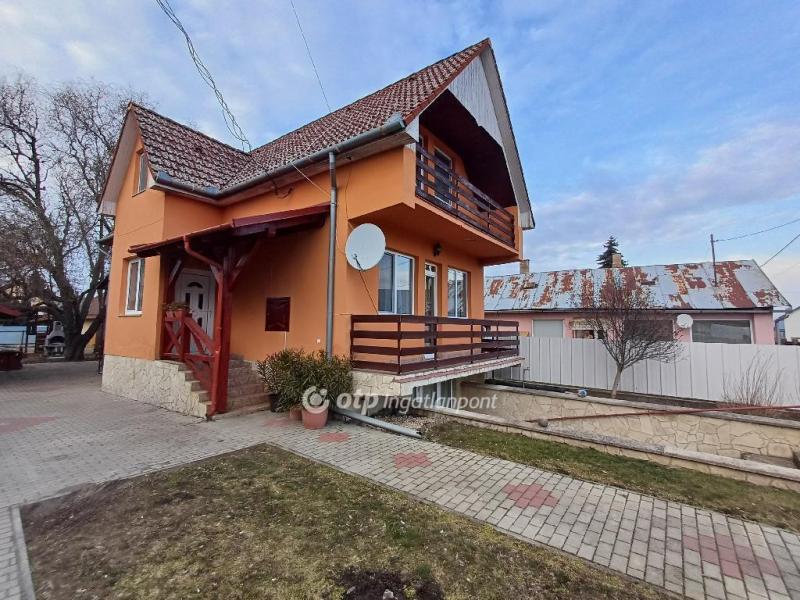 Eladó családi ház Kállósemjén