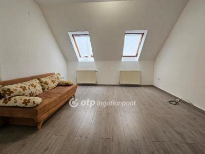 Eladó lakás - 3300 Eger