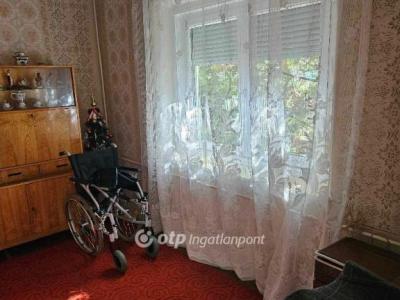 Eladó családi ház Zagyvarékas
