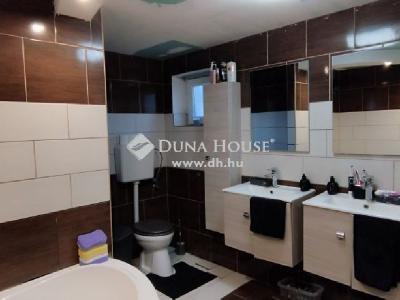 Eladó családi ház Tápiószecső