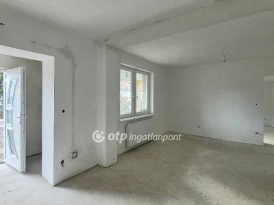Eladó családi ház - 5100 Jászberény