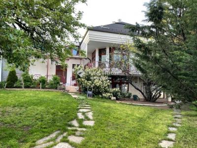 Eladó családi ház Budapest