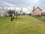 Eladó lakóövezeti telek Győrújbarát