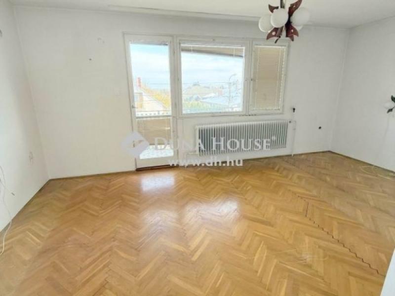 Eladó lakás Zalakaros