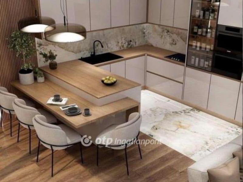 Eladó lakás Siklós