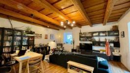 Eladó családi ház Veszprém