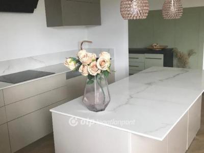 Eladó ikerház Pécel