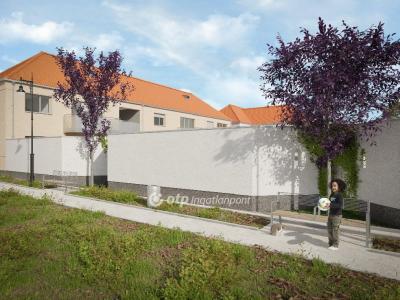 Eladó lakás Siklós