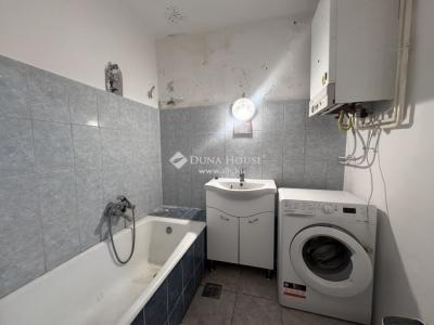 Eladó lakás Siklós