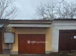 Eladó egyedi garázs Püspökladány