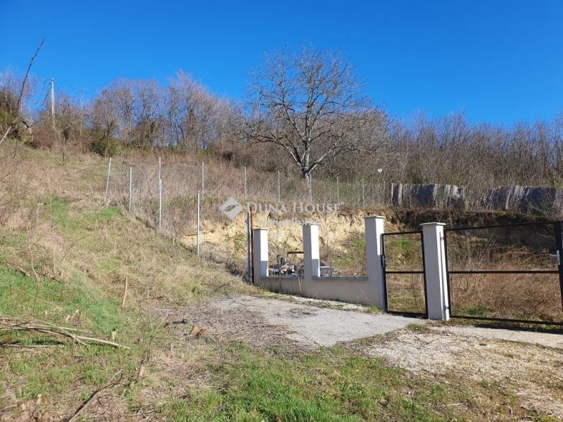 Eladó üdülőövezeti telek Kerepes