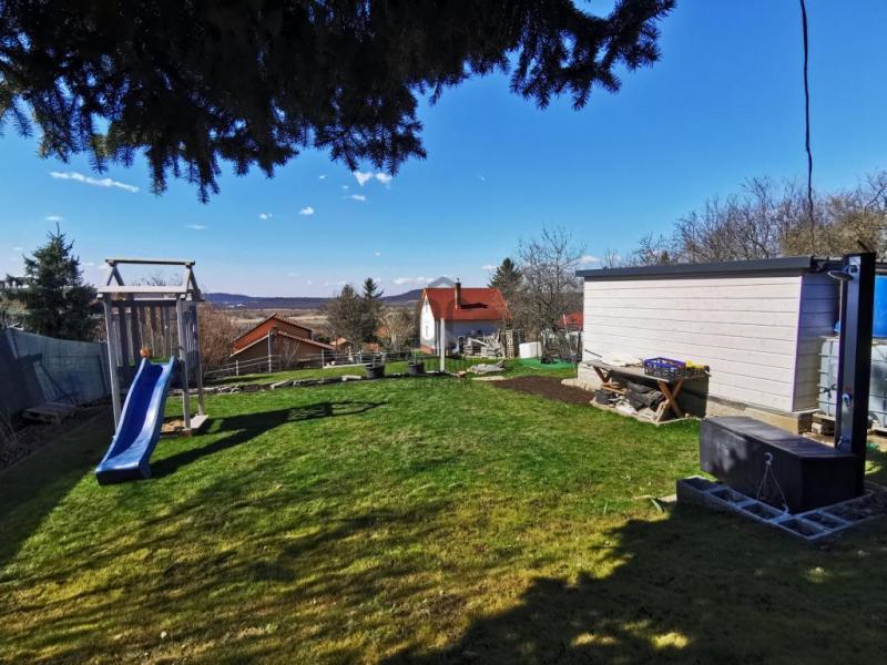 Eladó külterületi telek Budakeszi